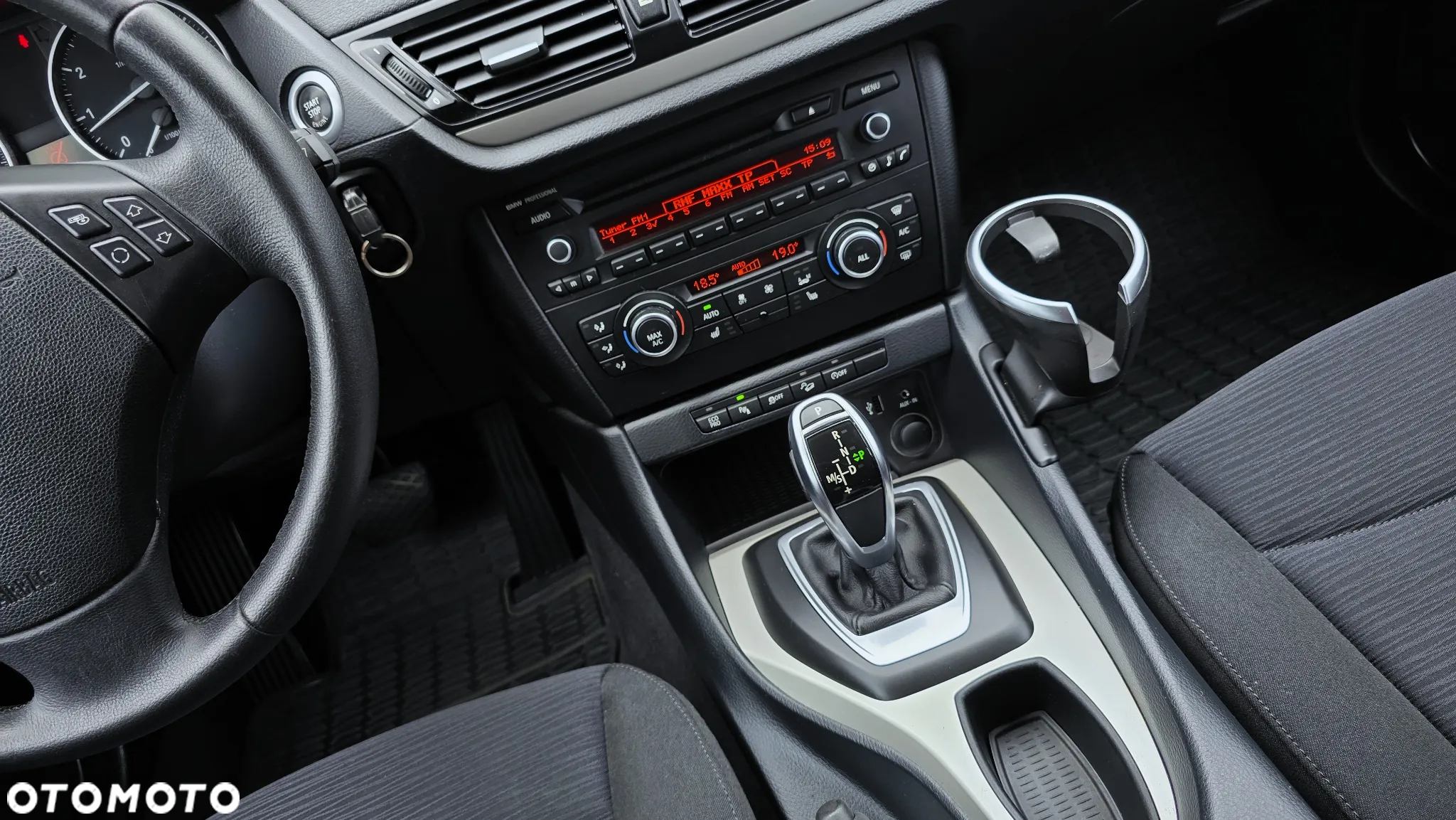 BMW X1 - 26