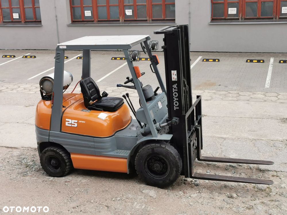 Toyota GFGL25 - 7