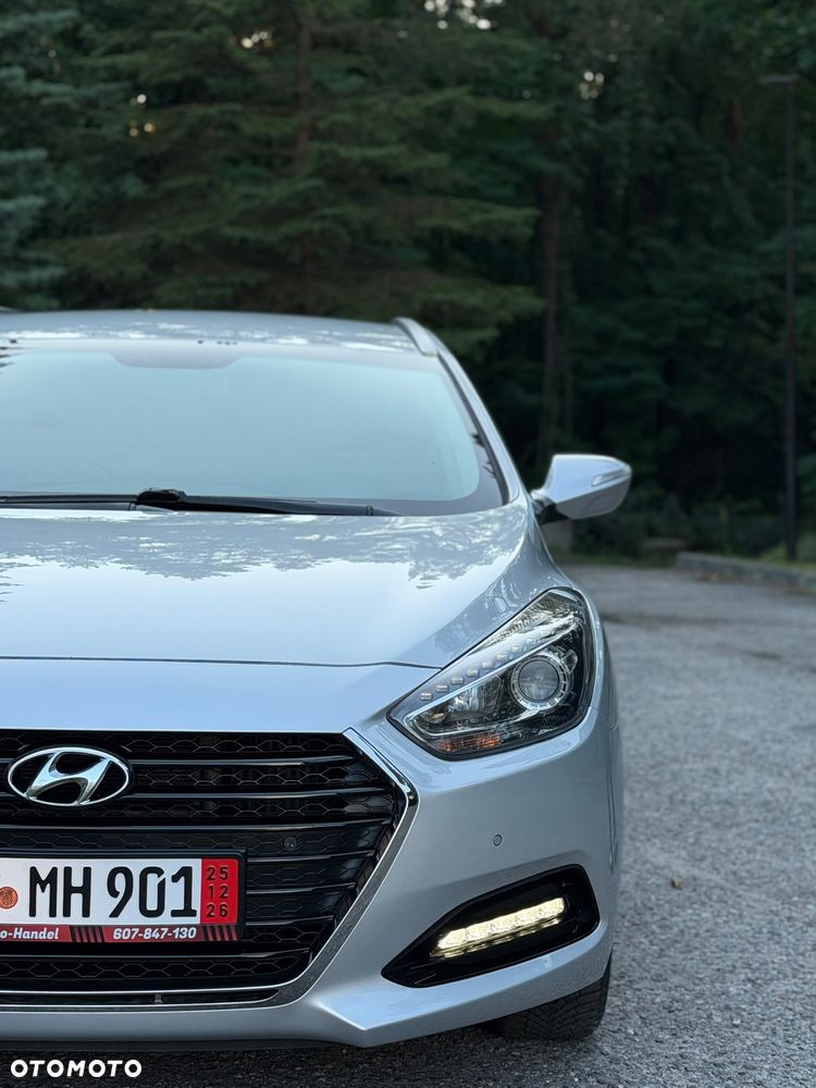 Hyundai i40 Kombi blue 1.7 CRDi Style - 20