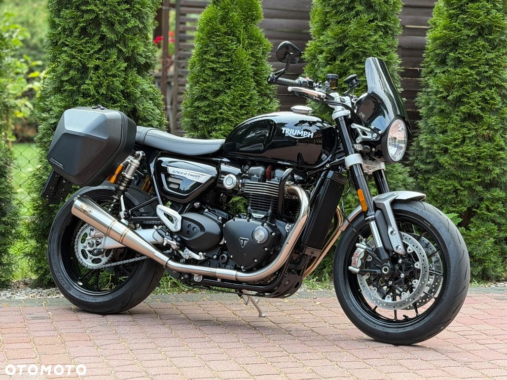 Triumph Speed Twin - 2