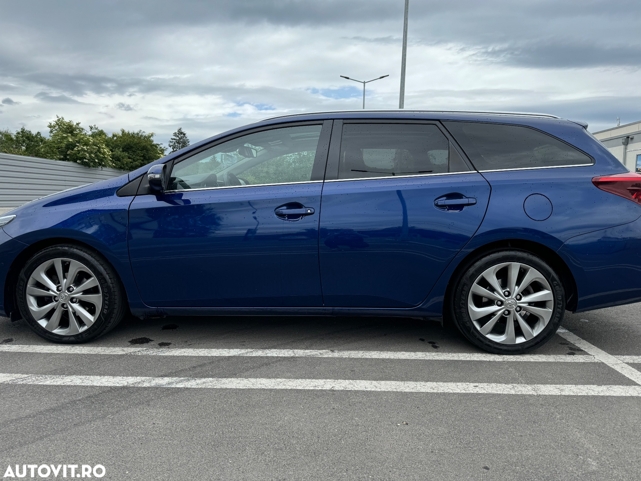 Toyota Auris 1.6 D-4D Touring Sports Executive - 15