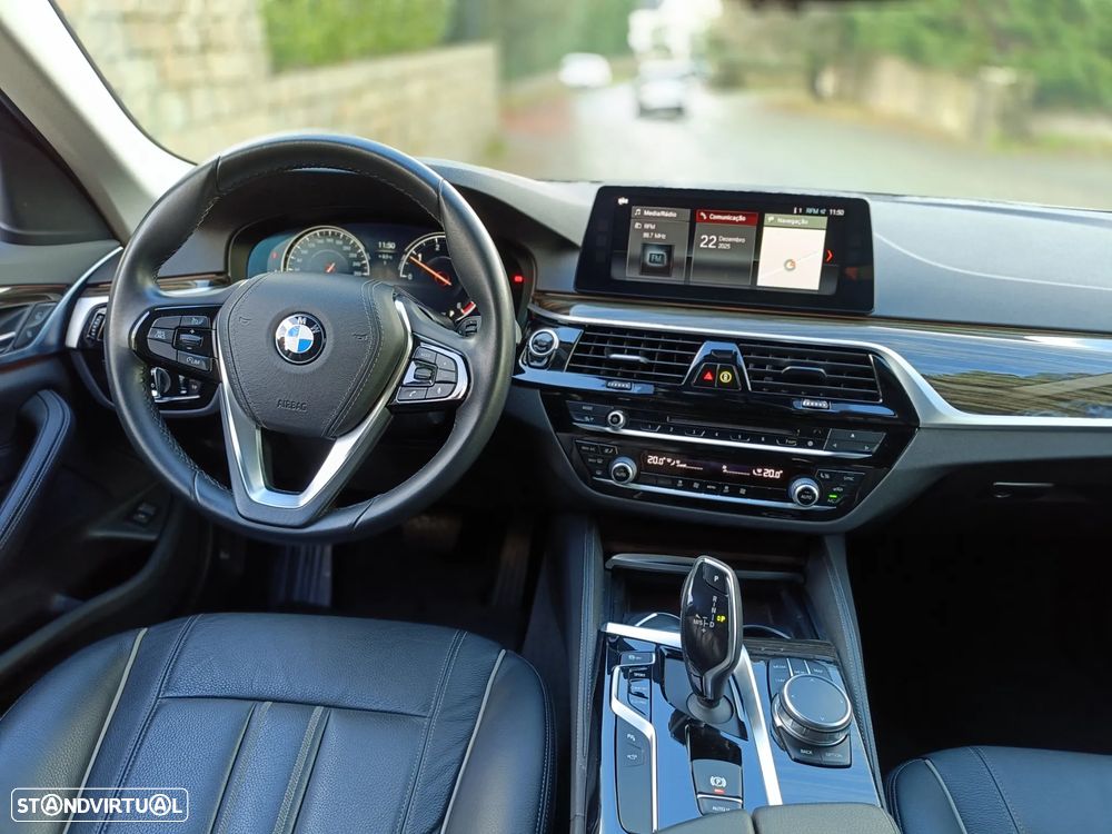 BMW 520 d Line Luxury Auto - 11