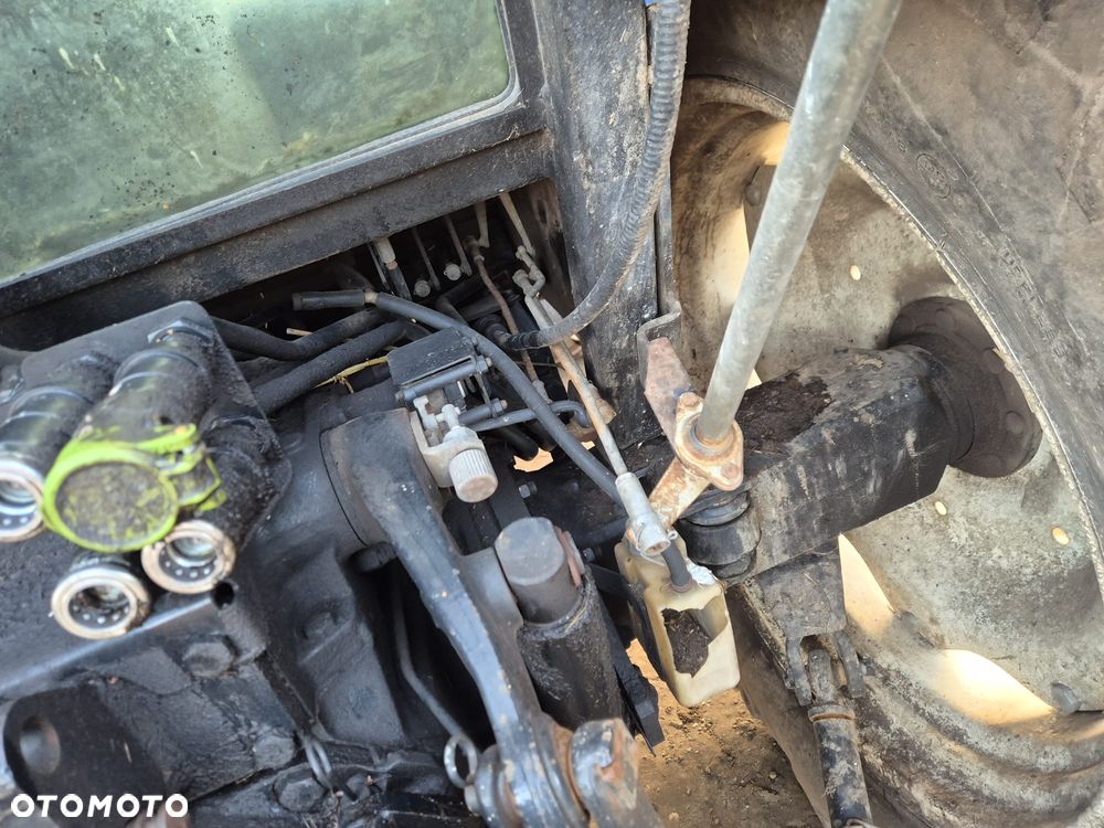 New Holland T5040 - 11