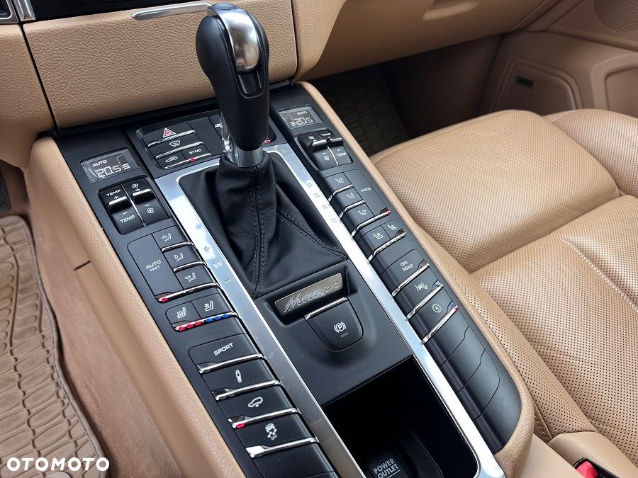 Porsche Macan PDK - 19