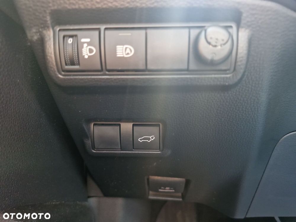 Toyota Corolla Cross - 23