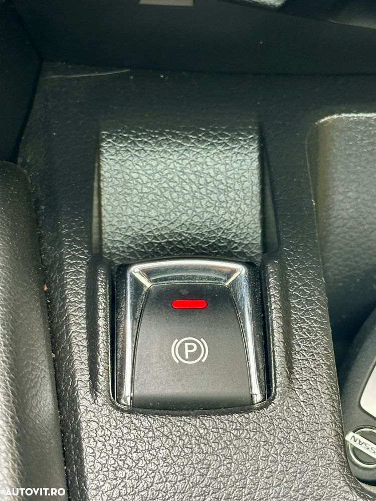 Nissan Qashqai - 18