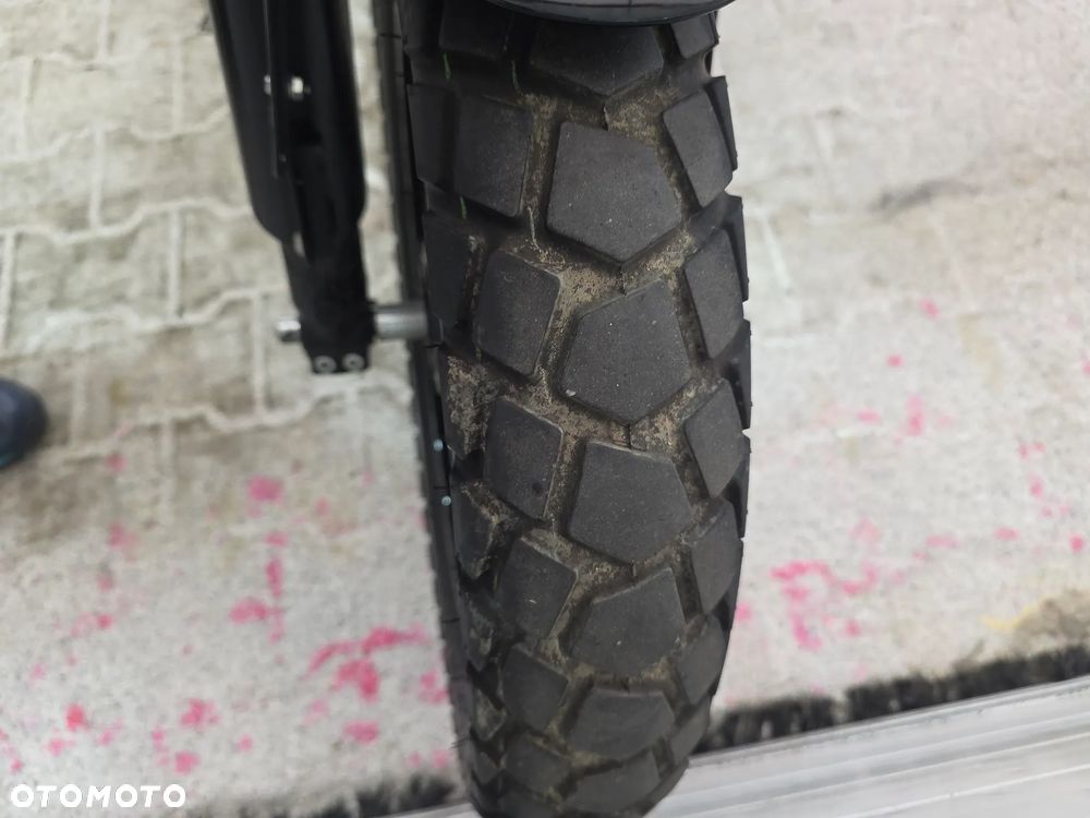 Rieju Aventura 125 - 28