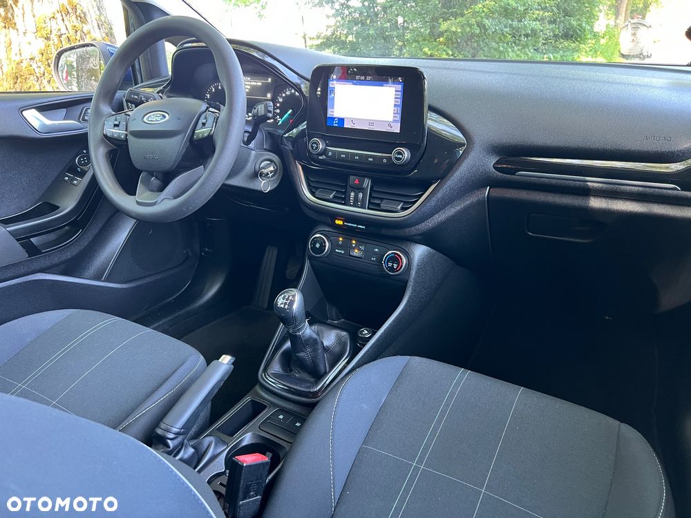 Ford Fiesta 1.1 Trend - 10