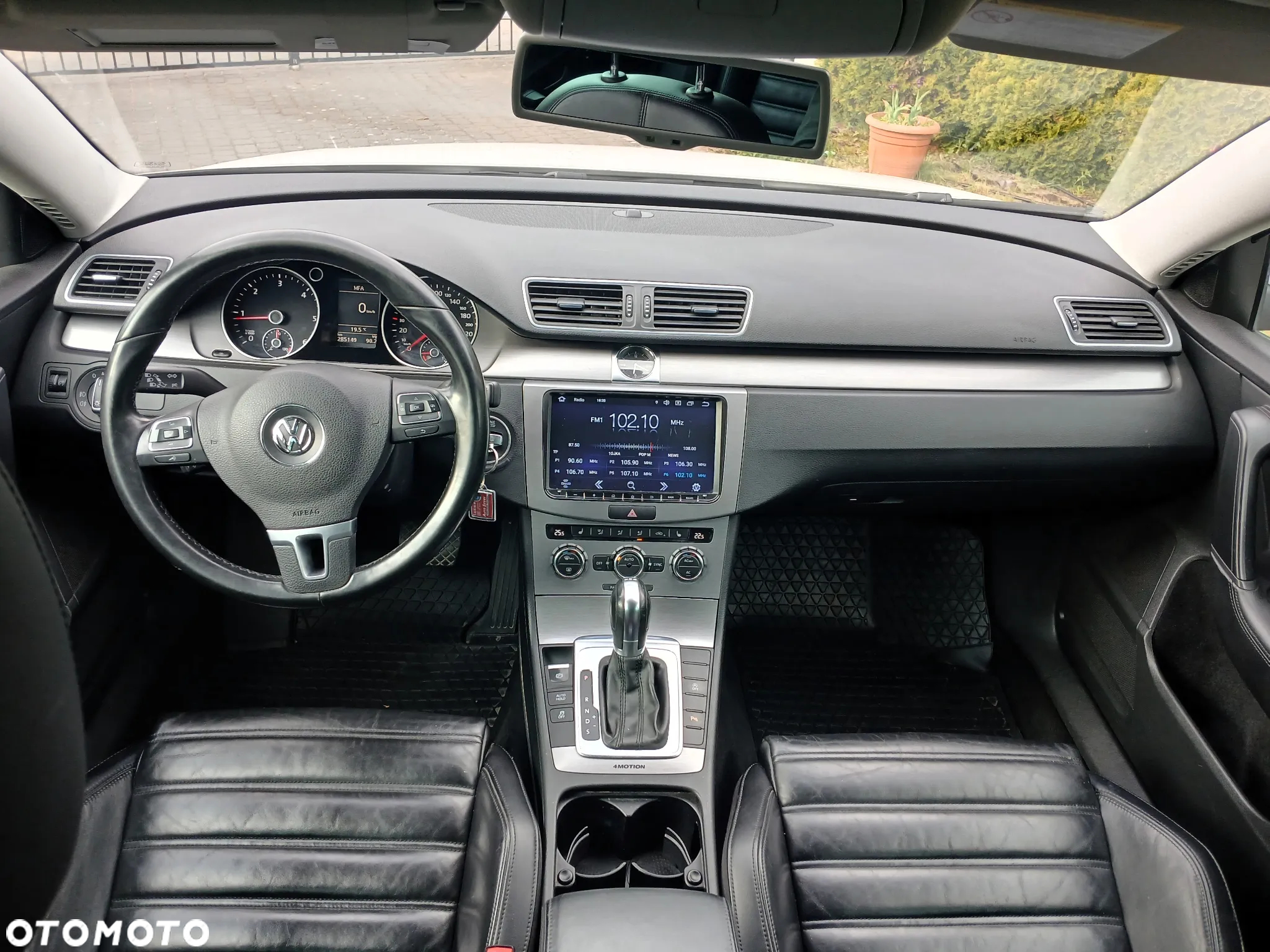 Volkswagen Passat Variant 2.0 TDI DSG BlueMotion Technology Highline - 26