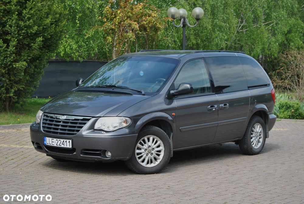 Chrysler Voyager 2.8 CRD SE - 1
