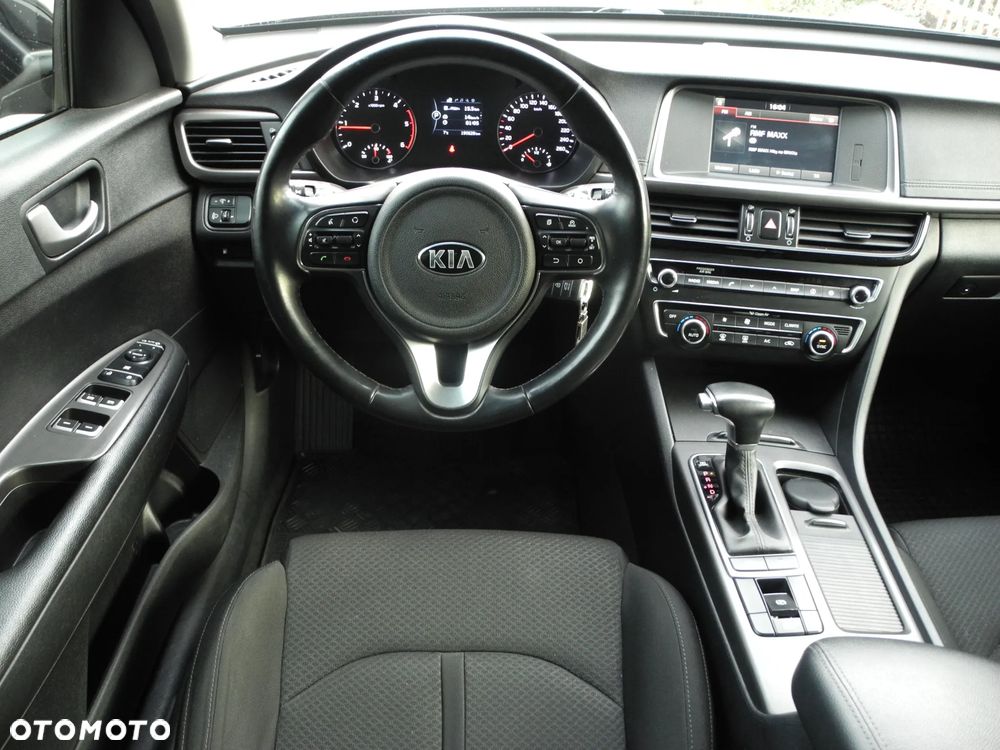 Kia Optima - 6