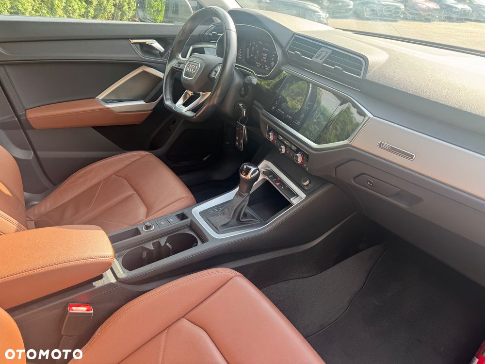 Audi Q3 2.0 TDI Quattro S tronic sport - 15