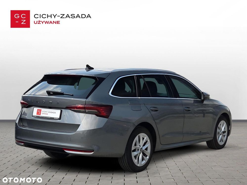 Skoda Octavia 1.5 TSI mHEV Selection DSG - 5