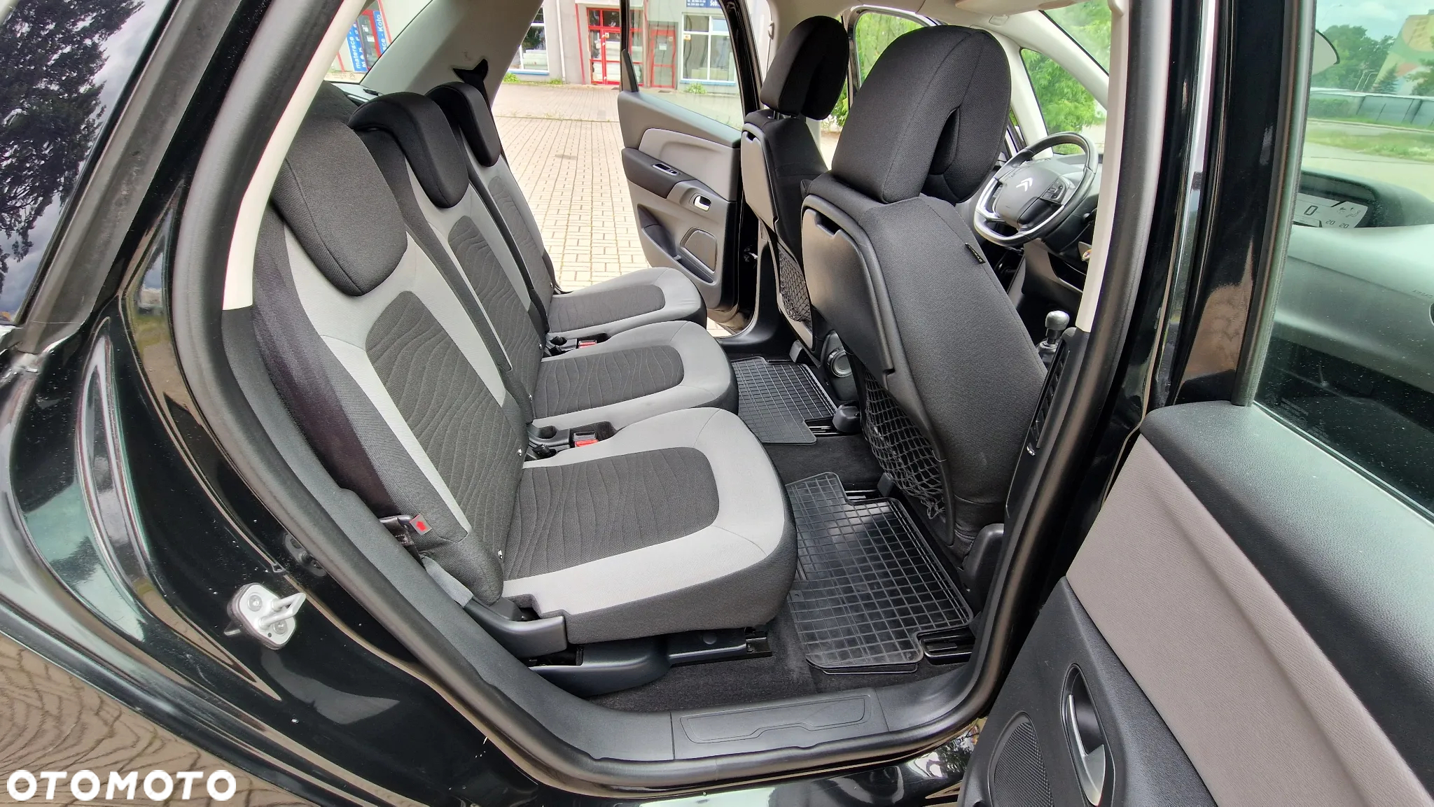 Citroën C4 Picasso e-HDi 115 Business Class - 11