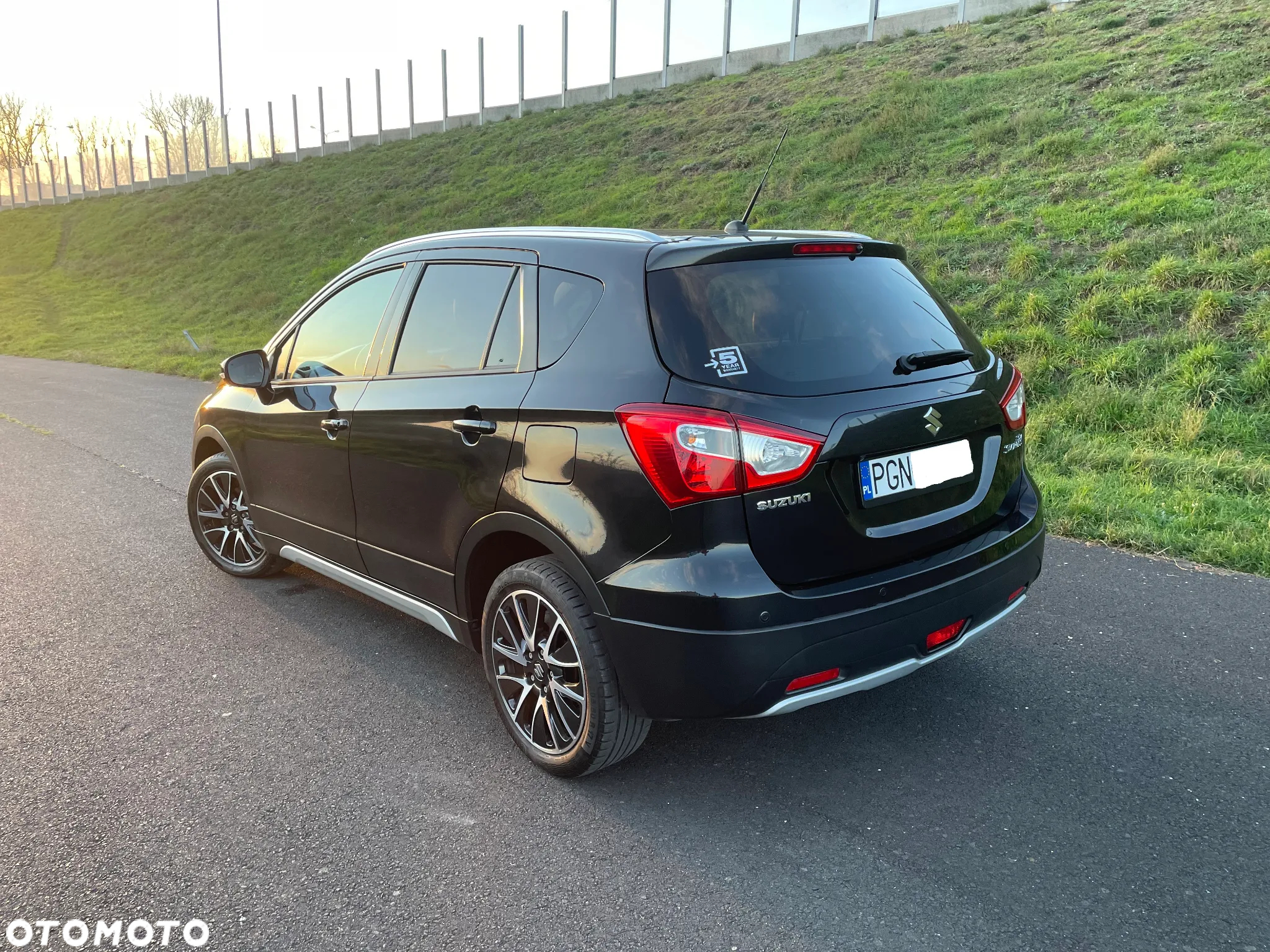Suzuki SX4 S-Cross - 4