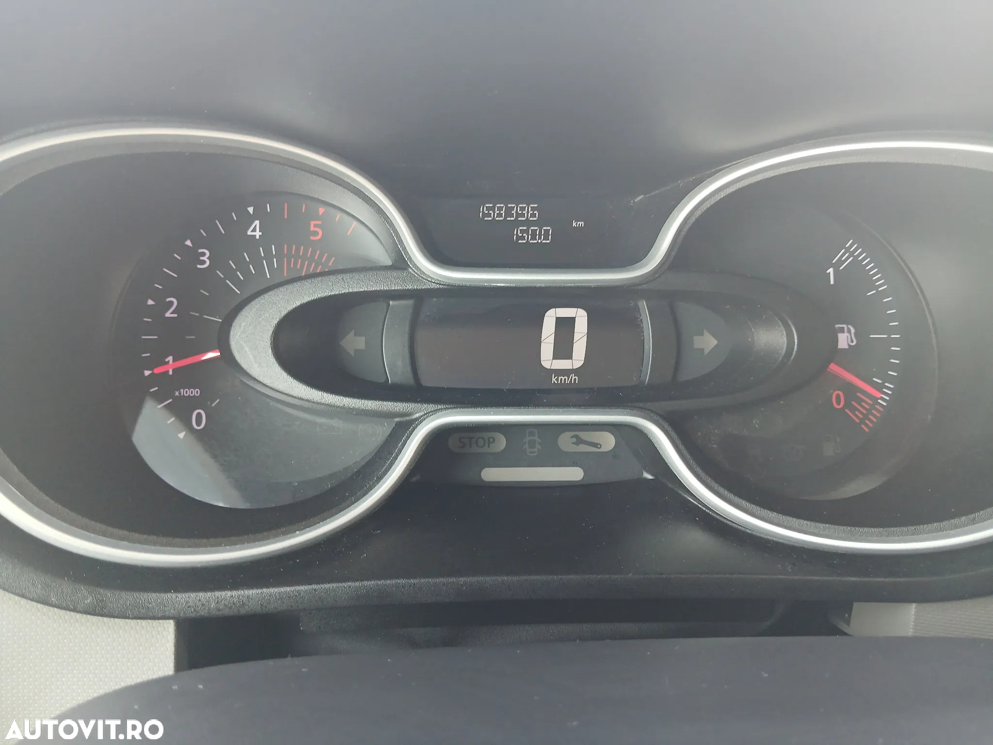 Renault Trafic Combi L2H1 1.6 dCi TT 145 7+1 Expression Plus - 6