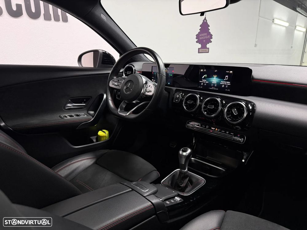 Mercedes-Benz A 160 d AMG Line - 16