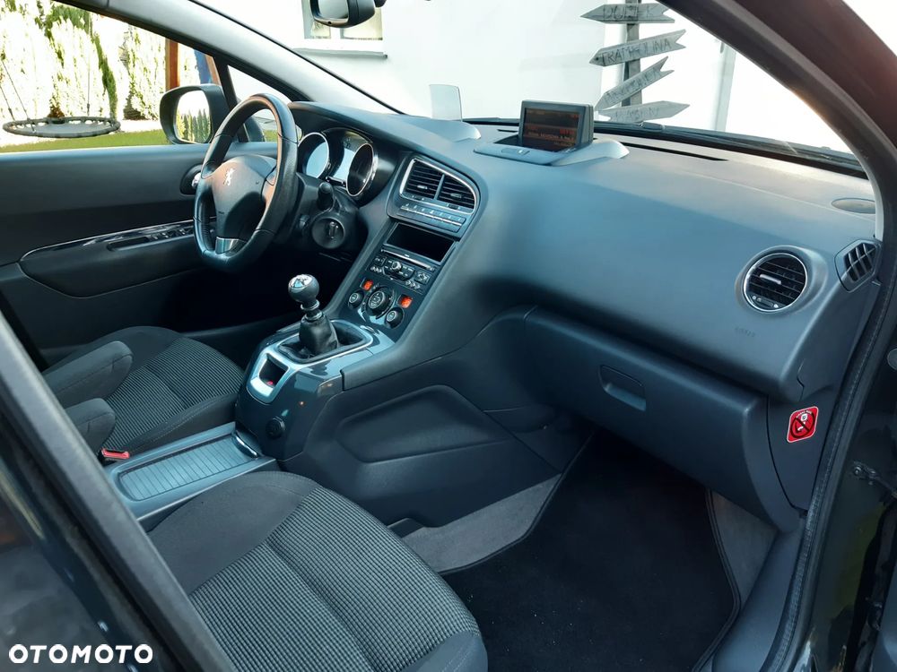 Peugeot 5008 2.0 HDi Premium - 14