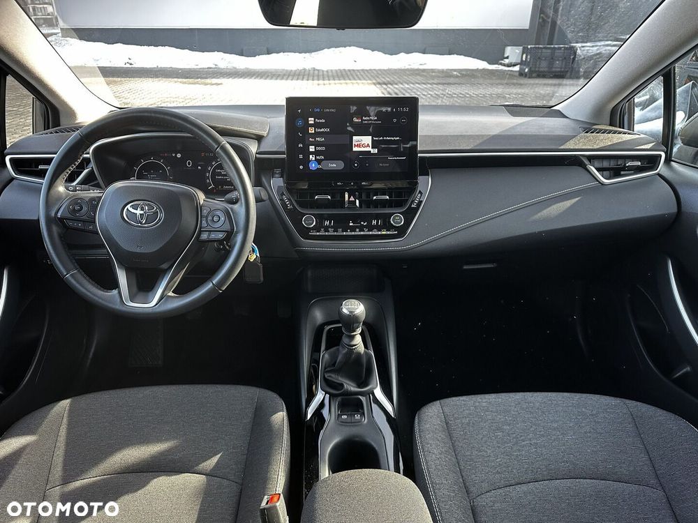 Toyota Corolla - 5