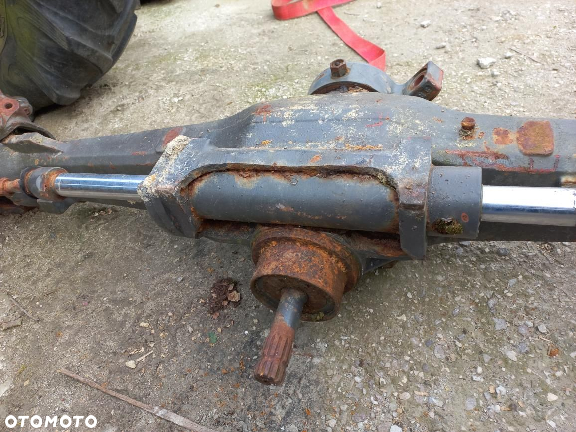 Most przedni RENAULT ceres REFERENCE axle 141509 carraro,półoś,atak,układ planetarny,zwrotnica,orzech,345,330,340,john deere 3300,320,436.303015,303016,102900,podpora mostu - 13