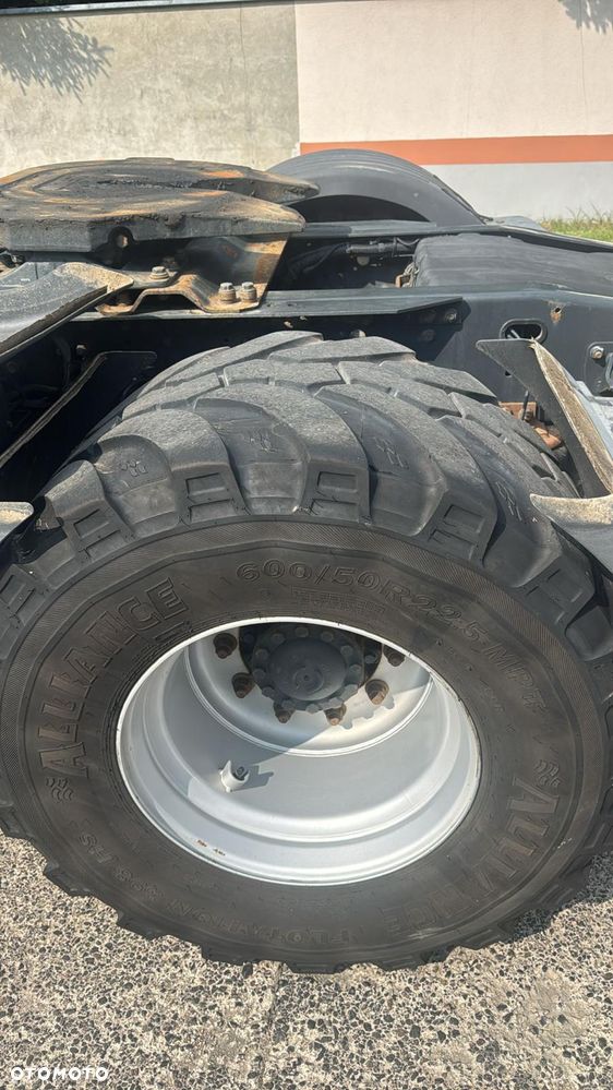 Iveco X-Way 480 - 11