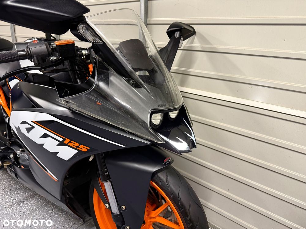 KTM RC 125 - 11