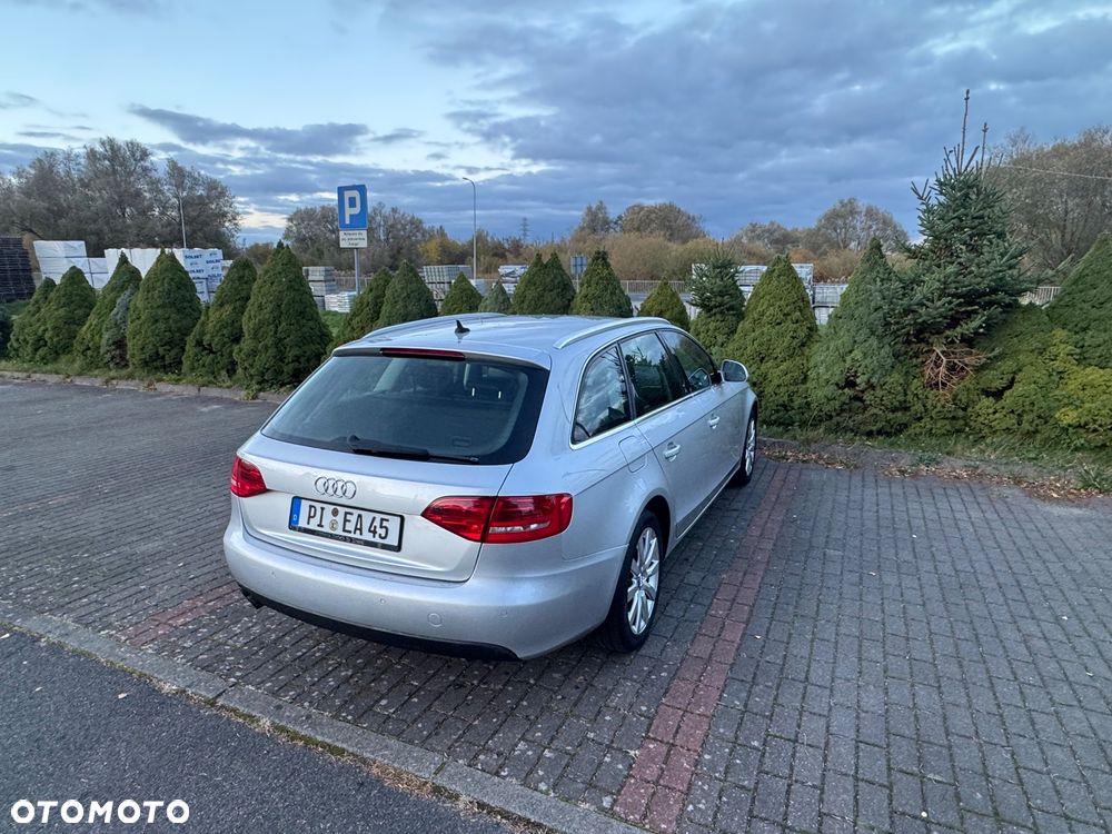 Audi A4 Avant - 15