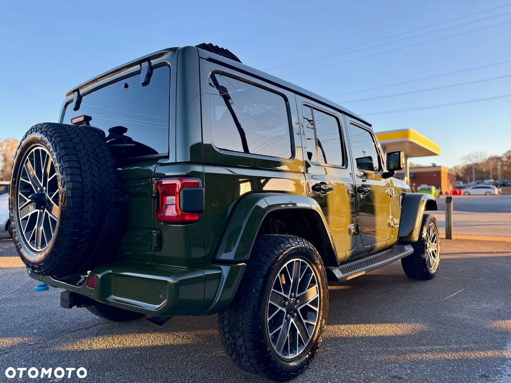 Jeep Wrangler - 5