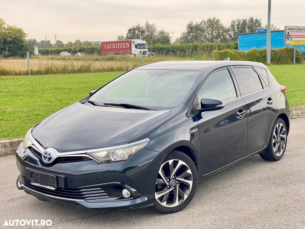 Toyota Auris 1.8 L VVT-i Hybrid Sol - 1