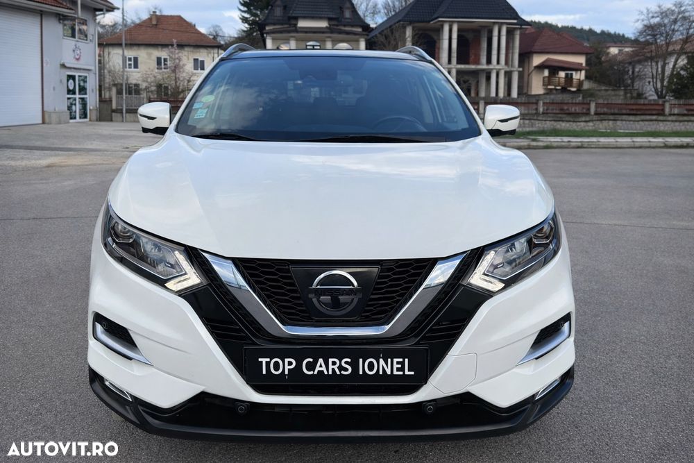 Nissan Qashqai 1.6 DCI Start/Stop Tekna - 2