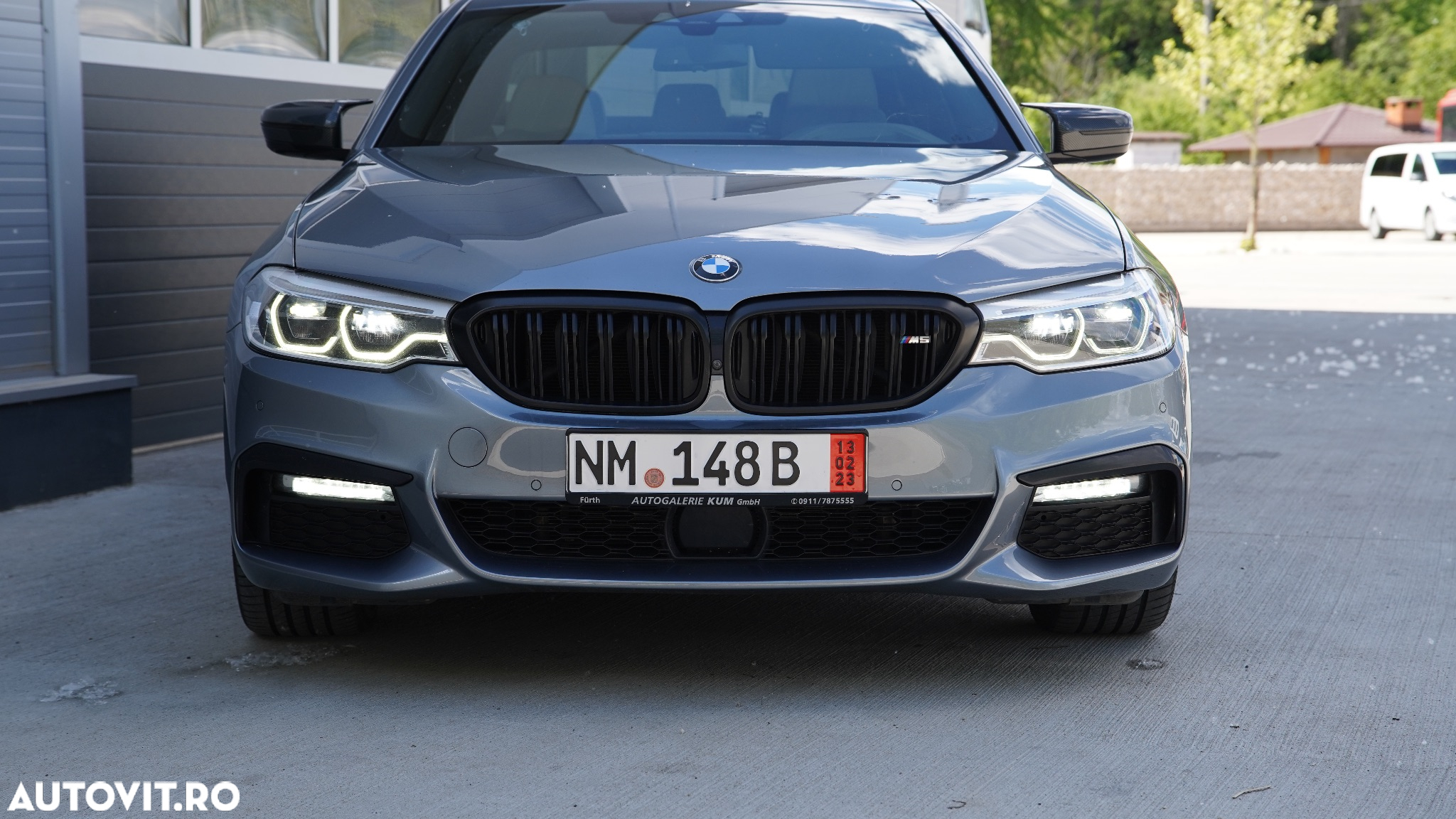 BMW Seria 5 520i AT - 9
