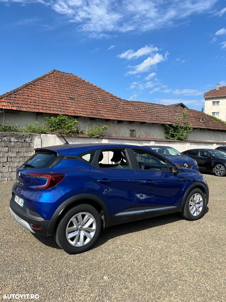 Renault Captur BLUE dCi 115 EDC BUSINESS EDITION - 3