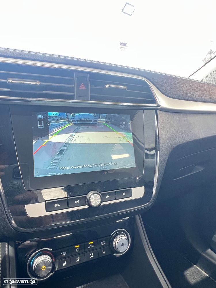 MG ZS Luxury - 13