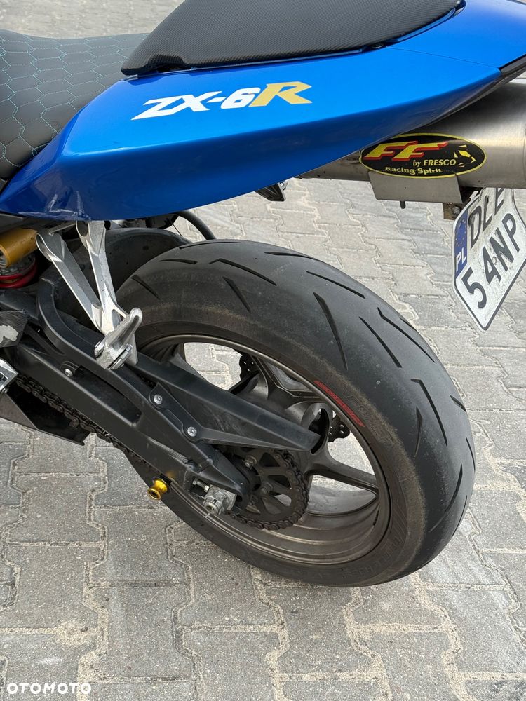 Kawasaki ZXR - 10