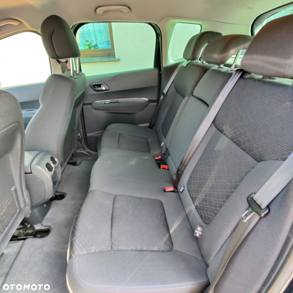 Peugeot 3008 1.6 HDi Style - 7