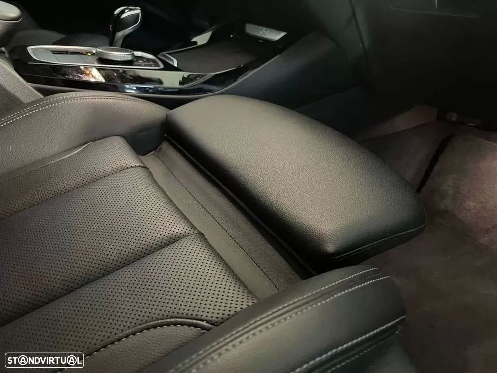 BMW X3 20 d xDrive - 18
