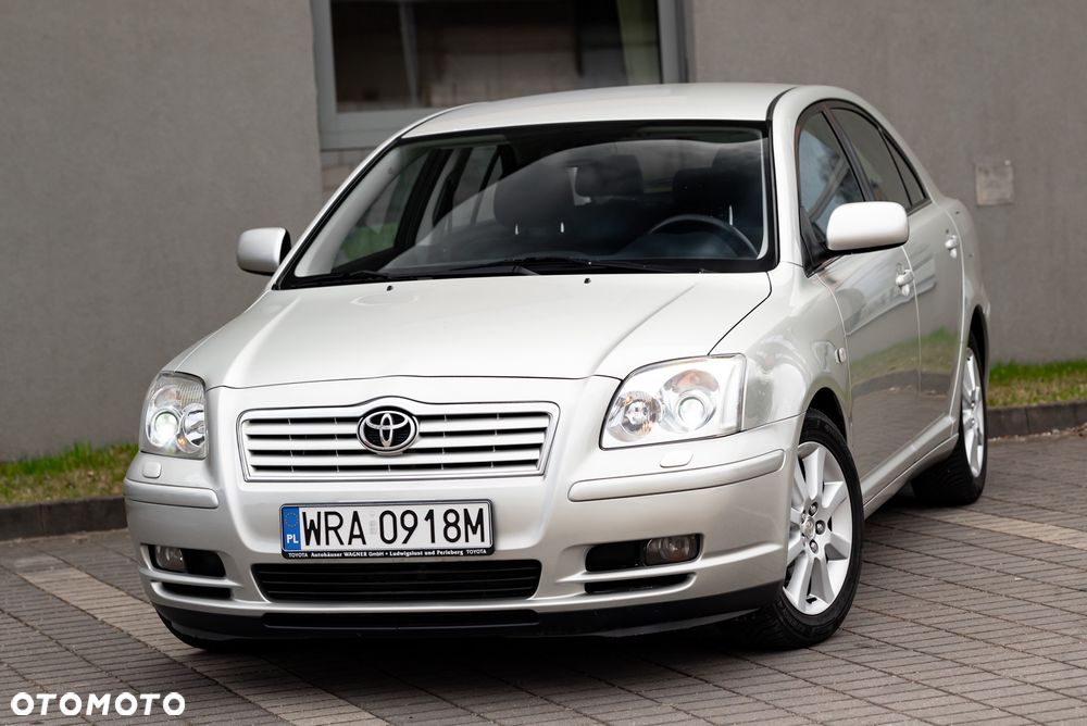 Toyota Avensis 1.8 VVT-i Executive - 1