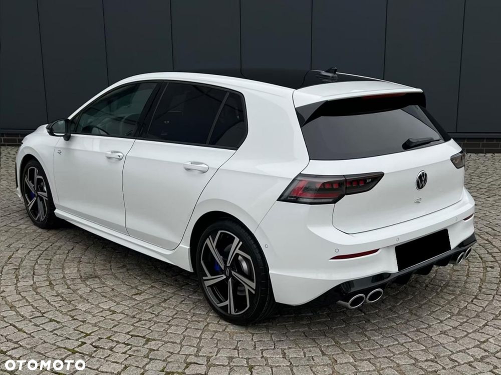 Volkswagen Golf - 3