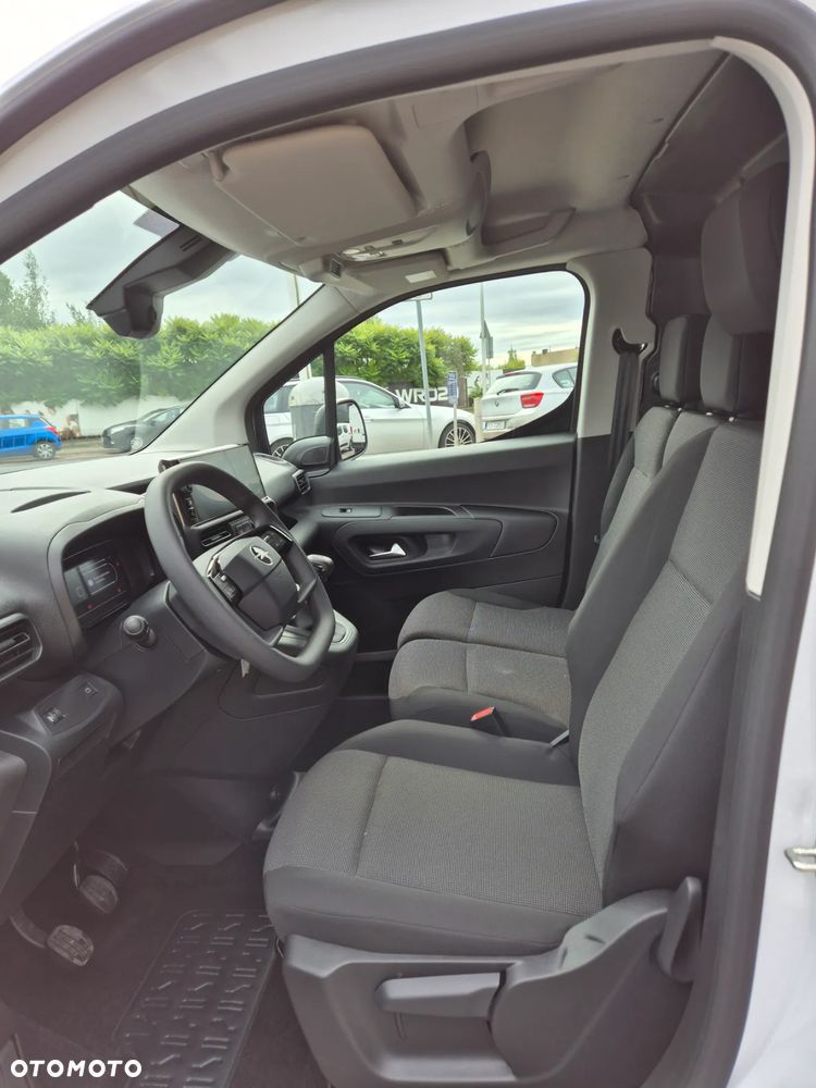 Opel Combo Cargo L2 950kg 1.5 Diesel 131 KM S&S MT6 - 7