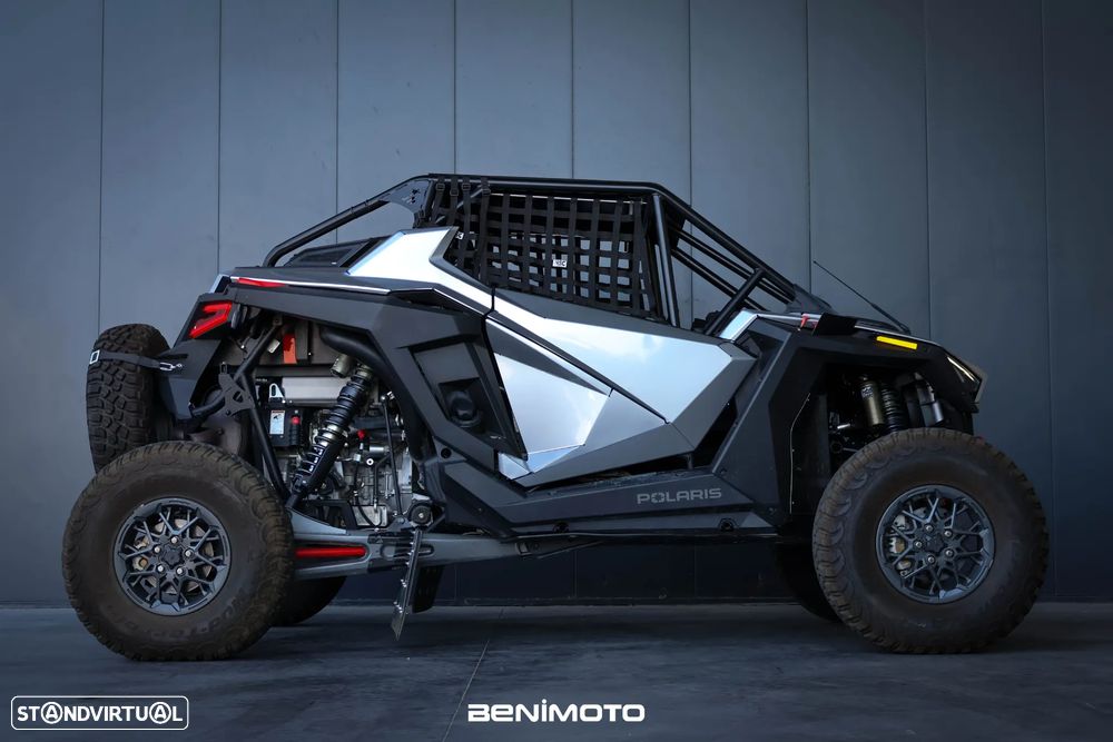 Polaris RZR Pro R 2000 - 8