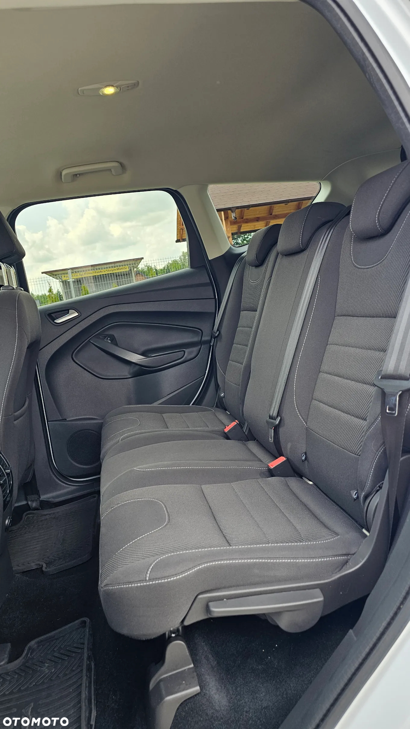 Ford Kuga 2.0 TDCi 2x4 SYNC - 12