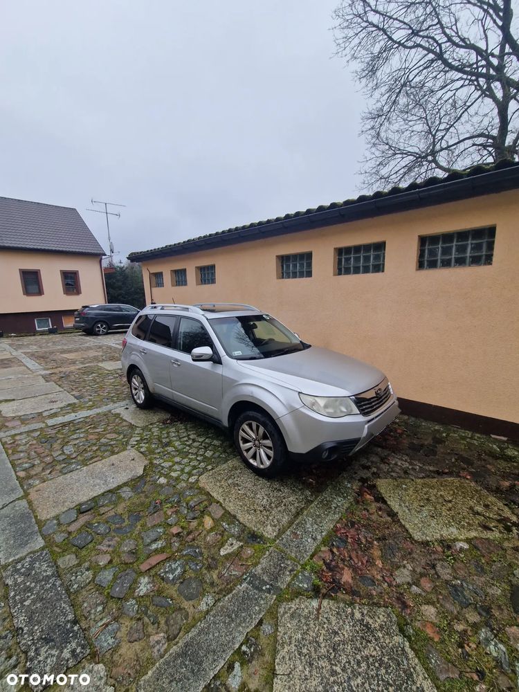 Subaru Forester 2.5X Automatik - 32