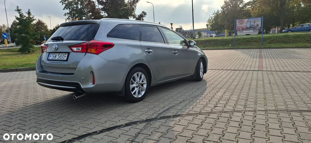 Toyota Auris - 21