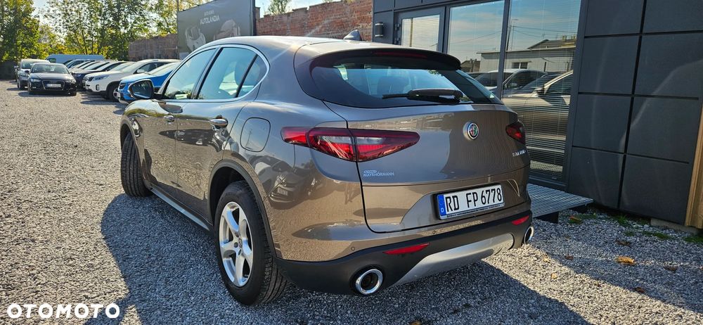 Alfa Romeo Stelvio 2.2 16V AT8 Executive - 14