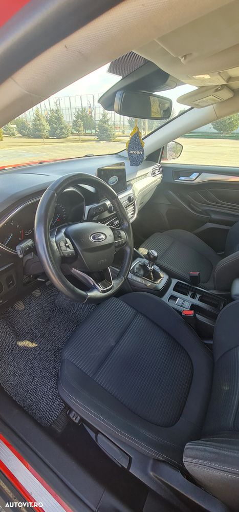 Ford Focus - 6