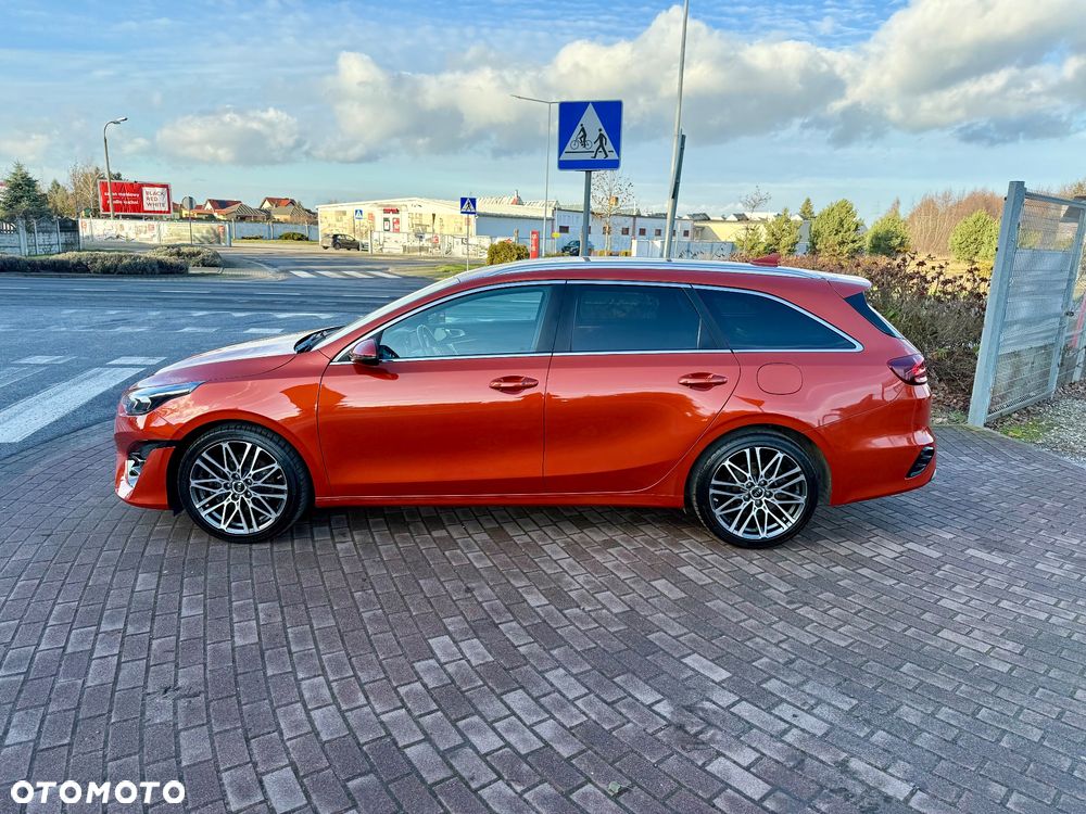 Kia Ceed 1.5 T-GDI DCT7 OPF GT Line - 32