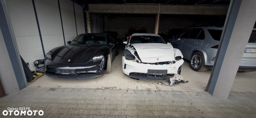 Porsche Taycan 105kWh 4S - 26