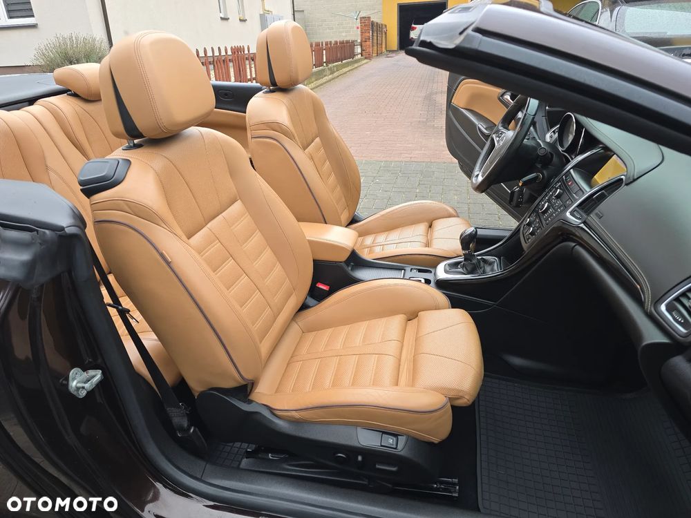 Opel Cascada 2.0 CDTI Supreme S&S - 18