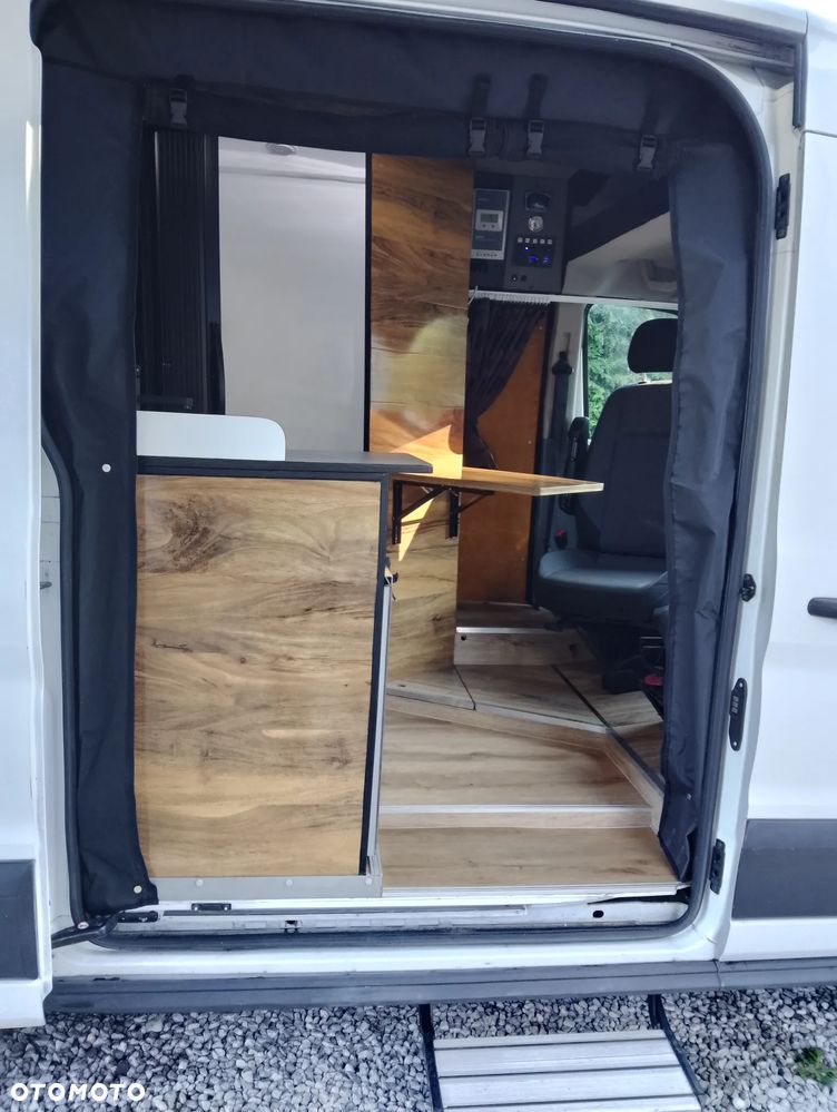 Ford Transit - 10