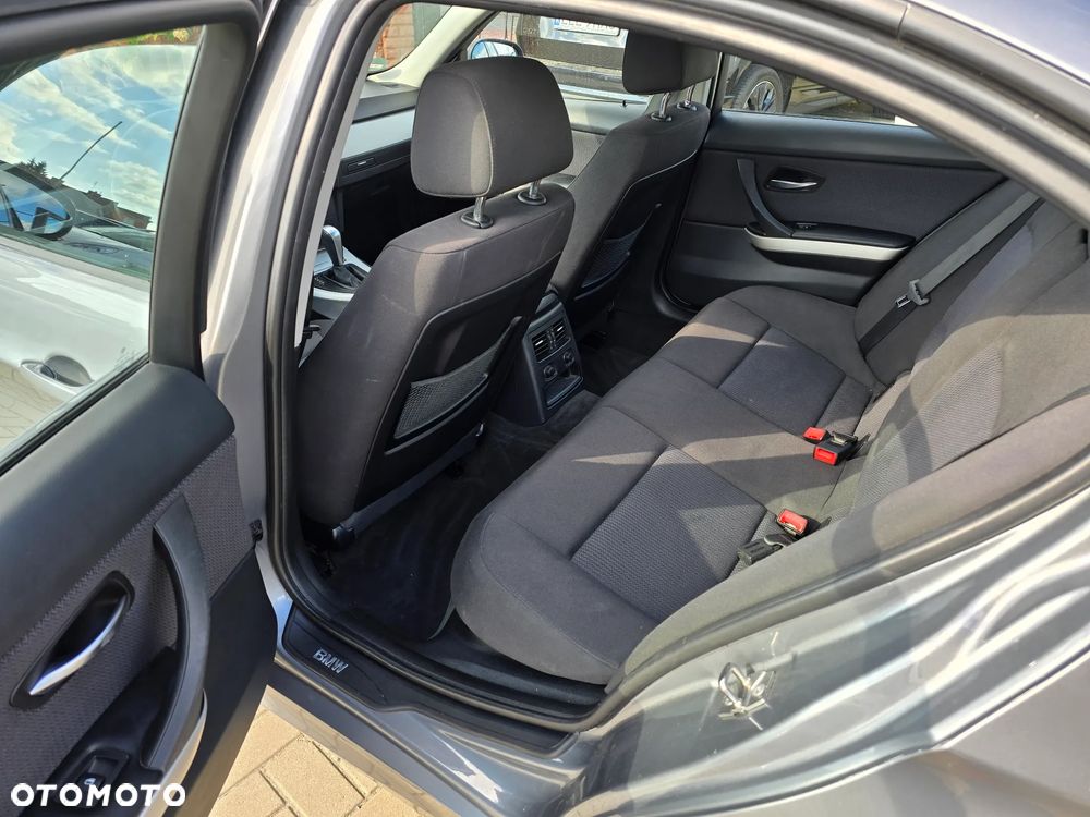 BMW Seria 3 - 9